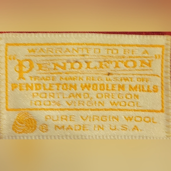 VTG Pendleton Blazer & Skirt Women's Size 10 Red 100% Virgin Wool - Picture 3 of 7